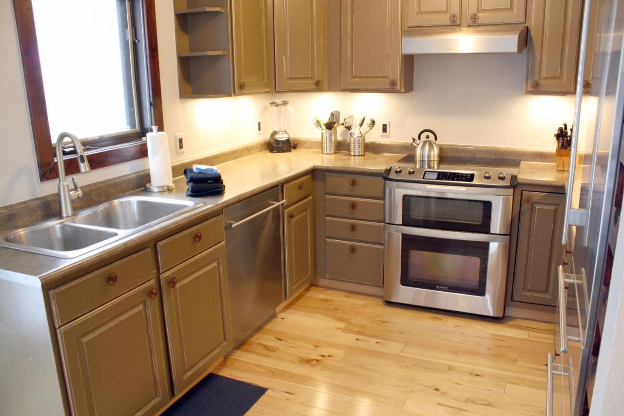 Pinecreek #E - 3 Bedroom - Pool And Hot Tub Access - Close To Town - Shuttle To Slopes Breckenridge Exteriér fotografie
